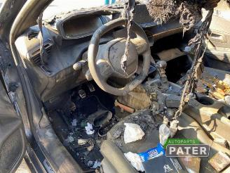 Peugeot 208 208 II (UB/UH/UP), Hatchback 5-drs, 2019 1.2 Vti 12V PureTech 100 picture 6