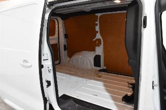 Peugeot Expert 2.0 BlueHDI 145 Senamp;S picture 23