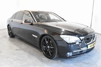Schadeauto BMW 7-serie 730Ld High Executive 2012/6
