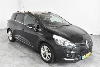 damaged passenger cars Renault Clio 0.9 TCe Limited 2016/11