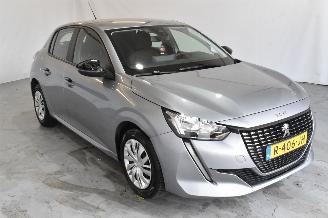 krockskadad bil auto Peugeot 208 1.2 PureTech Active 2022/9