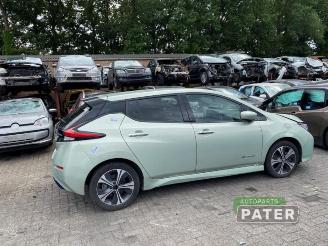 Nissan Leaf Leaf (ZE1), Hatchback, 2017 39/40kWh picture 3
