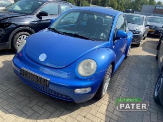 Coche siniestrado Volkswagen New-beetle New Beetle (9C1/9G1), Hatchback 3-drs, 1998 / 2010 2.0 2000/6