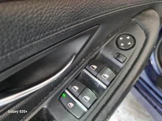 BMW 5-serie 518d High Executive picture 22