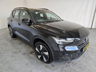 damaged passenger cars Volvo EX40 Extended Plus 82 kWh 2025/3