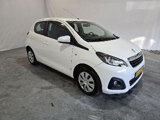 damaged passenger cars Peugeot 108 1.0 e-VTi Active 2018/5