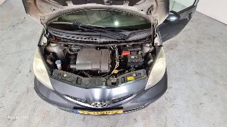 Toyota Aygo 1.0-12V + picture 9