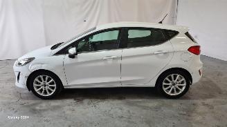 Ford Fiesta 1.0 EcoB. Titanium picture 4
