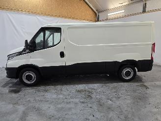Iveco Daily 35S14V 2.3 352L H3 picture 4