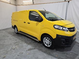 Schadeauto Opel Vivaro 2.0 CDTI L2H1 Edition 2021/3