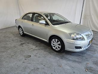 Schadeauto Toyota Avensis 1.6 VVTi Terra 2006/10