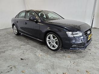 damaged passenger cars Audi A4 LIMOUSINE 1.8 TFSI Sport Edition 2014/4