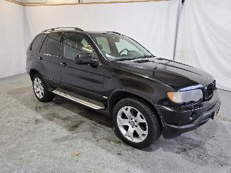 uszkodzony samochody osobowe BMW X5 3.0i Executive 2001/1