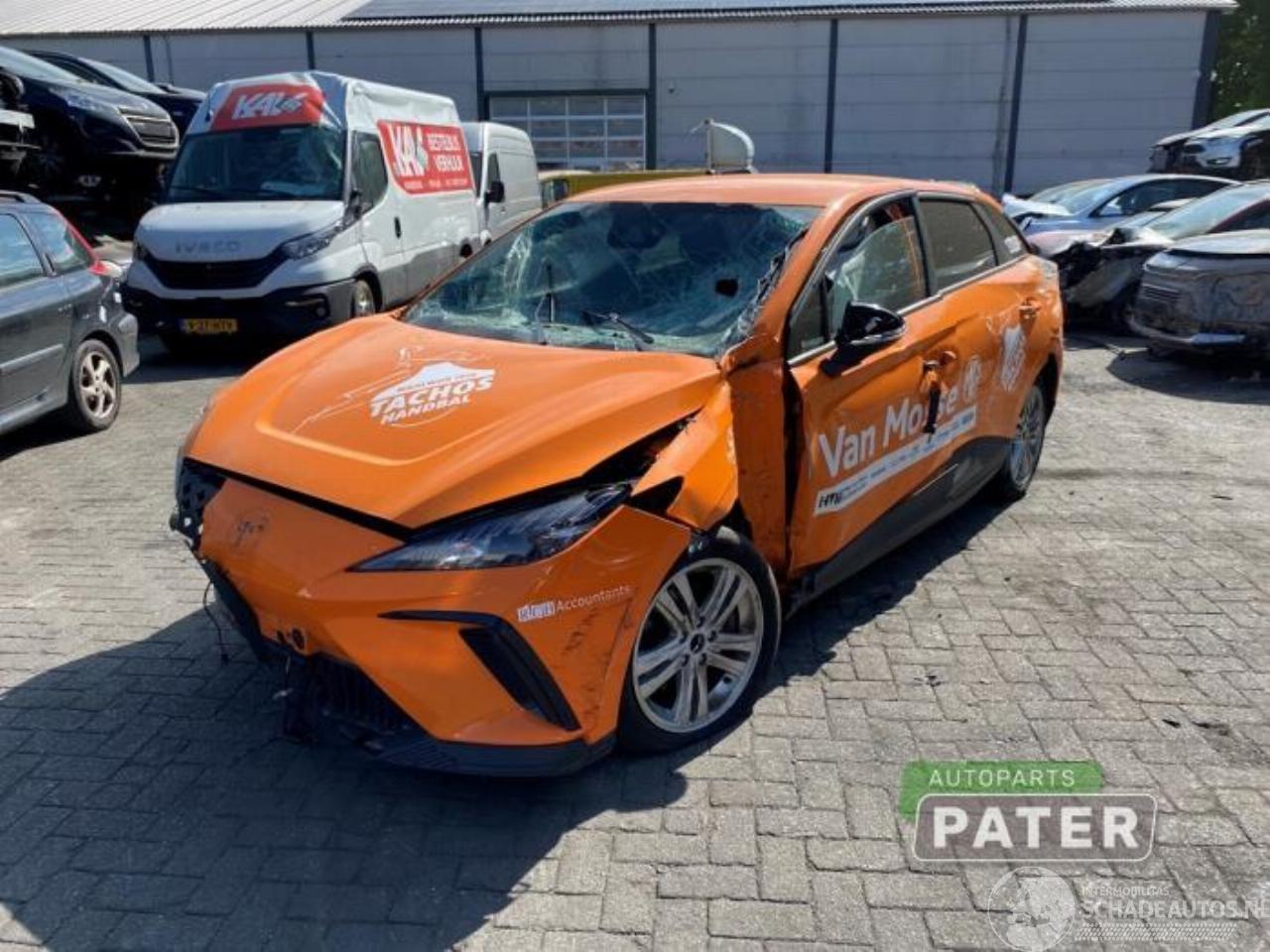 MG MG4 MG4 Electric, Hatchback, 2022 Comfort, Luxury 64 kWh