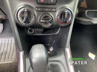 Peugeot 2008 2008 (CU), MPV, 2013 / 2019 1.2 Vti 12V PureTech 82 picture 10