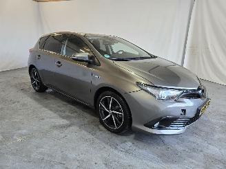 skadebil auto Toyota Auris 1.8 Hybrid Dynamic Ultimate 2018/11