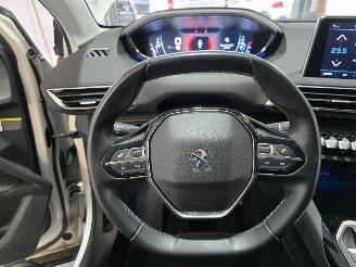 Peugeot 5008 1.2 PureTech Blue Lease Premium picture 31