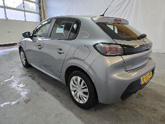 Peugeot 208 1.2 PureTech Active picture 5