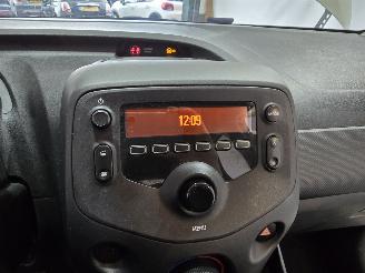 Toyota Aygo 1.0 VVT-i x-fun picture 29