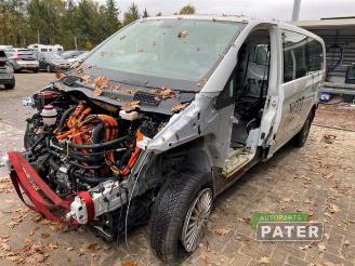 Vrakbiler auto Mercedes Vito eVito Tourer (447.7), Bus, 2019 41 kWh 2023/9