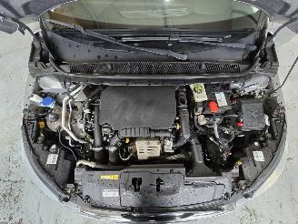 Peugeot 308 SW 1.2 PureT.Blue L. Ex picture 14