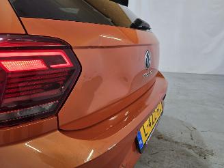 Volkswagen Polo 1.0 TSI Highl.BnsR picture 10