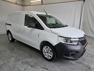 skadebil bedrijf Renault Kangoo 1.5 Blue dCiadvance VAN 2024/8