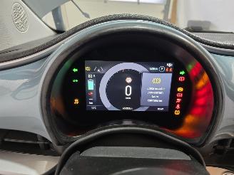 Fiat 500 RED 42 kWh picture 19