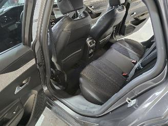 Peugeot 308 1.2 PureTech Allure Pack Business picture 21