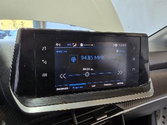 Peugeot 208 1.2 PureTech Active picture 30