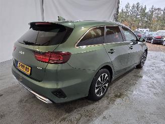 Kia Ceed 1.6 GDI PHEV DynamicPlusLine picture 7