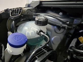 Peugeot 208 1.2 PureTech 75 Style picture 14