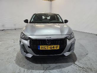 Peugeot 208 1.2 PureTech 75 Style picture 2