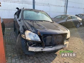 Mercedes Gl-klasse GL (X164), SUV, 2006 / 2012 4.0 GL 420 CDI V8 32V picture 2