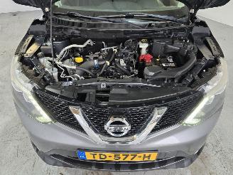 Nissan Qashqai 1.2 Connect Edition picture 9