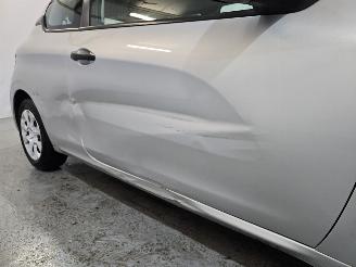 Peugeot 208 1.0 Pure Tech Like picture 9