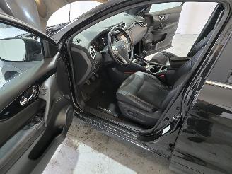 Nissan Qashqai 1.2 N-Connecta picture 21