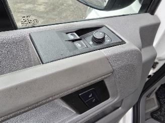 Volkswagen Crafter 35 2.0 TDI L3H3 picture 22