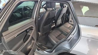 Land Rover Range Rover Evoque 2.0 P250 AWD R-Dynamic HSE picture 17