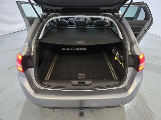 Peugeot 308 1.2 PureTech Blue Lease Premium picture 17