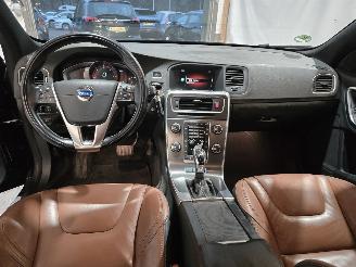 Volvo V-60 2.4 D6 AWD Plug-In Hybrid Summum picture 22