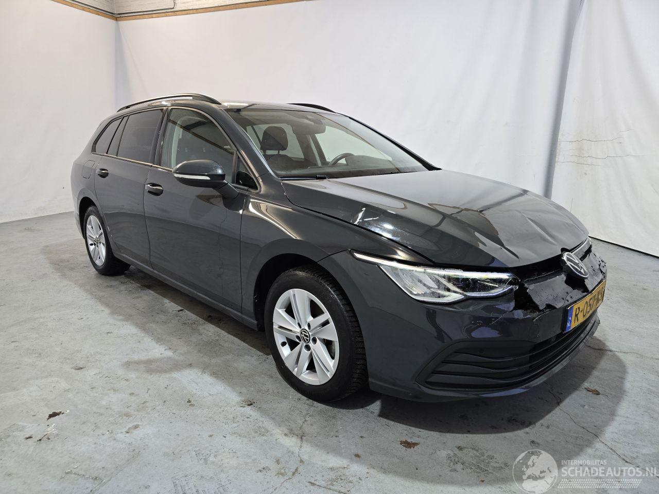 Volkswagen Golf 1.5 TSI Life Bns