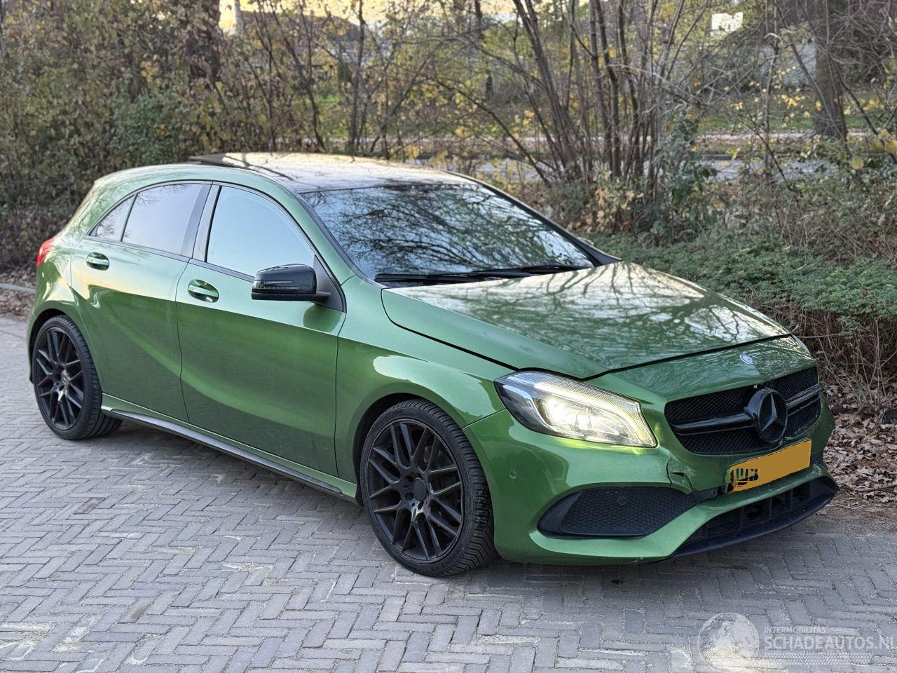Mercedes A-klasse a180 AMG Night Edition Pano