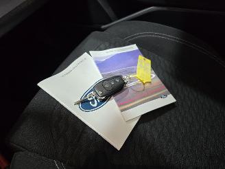 Ford Fiesta 1.0 EcoB.Hy. Tit. picture 34