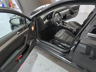 Volkswagen Passat Variant 1.5 TSI Business picture 20