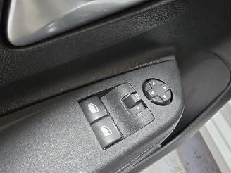 Opel Corsa-E Edition 50 kWh picture 26