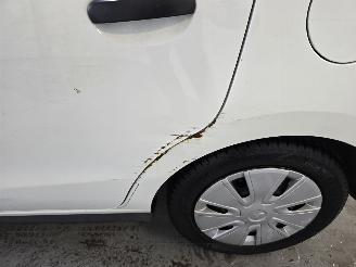 Mitsubishi Space-star 1.0 Inform picture 11