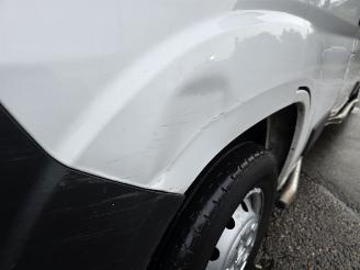 Opel Movano 2.2D 120 L3H2 Edition picture 12