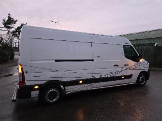 Renault Master T35 2.3dCi L3H2 Com. picture 8