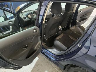 Peugeot 308 1.6 VTi Signature picture 14